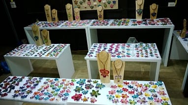 Real flower jewelry deals wholesale