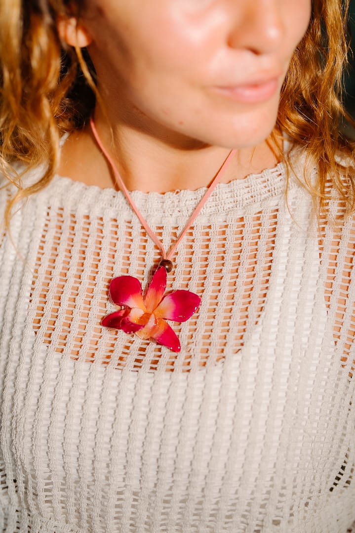 Model Wearing Wholesale Pink Orchid Flower Necklace Handmade in Thailand